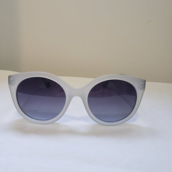 Blue Planet Ellyn Polarized Sunglasses - Matte Beige/Walnut/ Brown - Picture 5 of 9